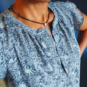 ⭐️LOFT Floral Top